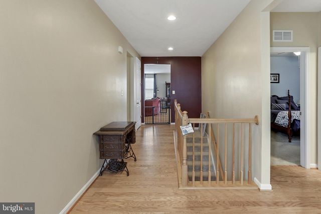 128 SPARKLING BROOK RD, Ranson, WV 25438