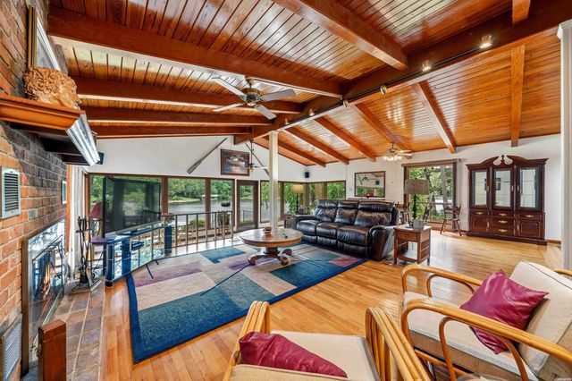 1340 Rock Creek Road, Hot Springs, AR 71913