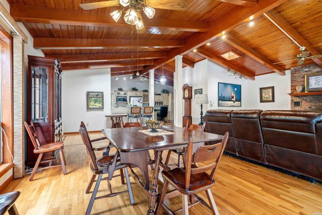 1340 Rock Creek Road, Hot Springs, AR 71913