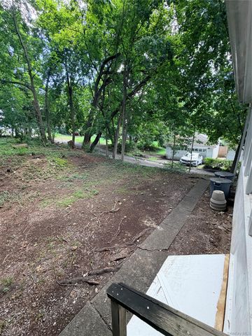 20 Bush Avenue, Newburgh, NY 12550