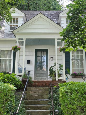 20 Bush Avenue, Newburgh, NY 12550