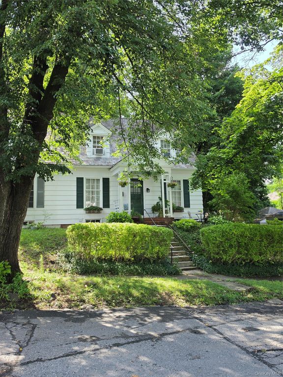 20 Bush Avenue, Newburgh, NY 12550 — exterior