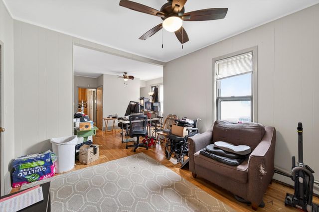 4126 Dupont Avenue N, Minneapolis, MN 55412