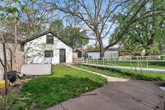 4126 Dupont Avenue N, Minneapolis, MN 55412