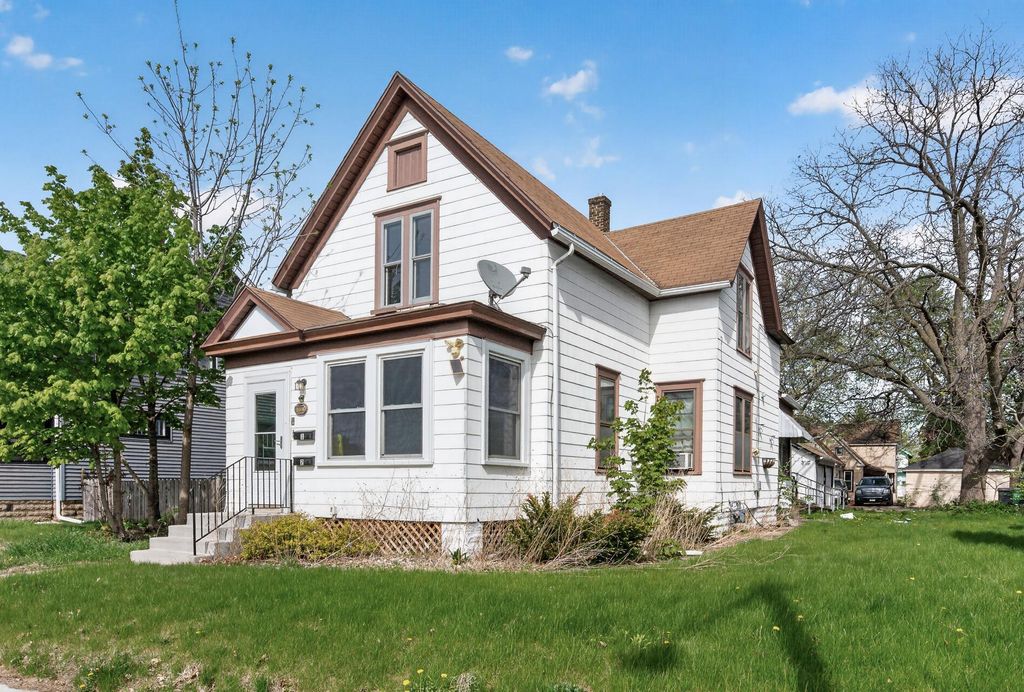 4126 Dupont Avenue N, Minneapolis, MN 55412