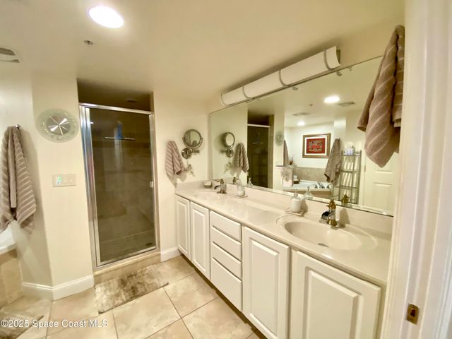 732 Bayside Drive 304, Cape Canaveral, FL 32920