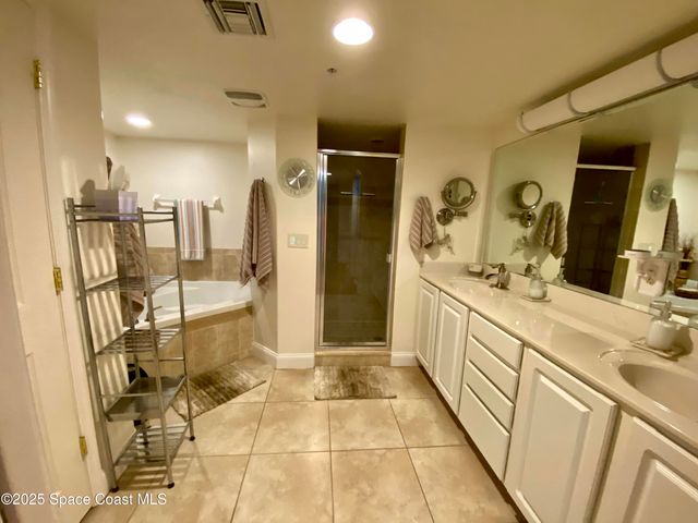 732 Bayside Drive 304, Cape Canaveral, FL 32920