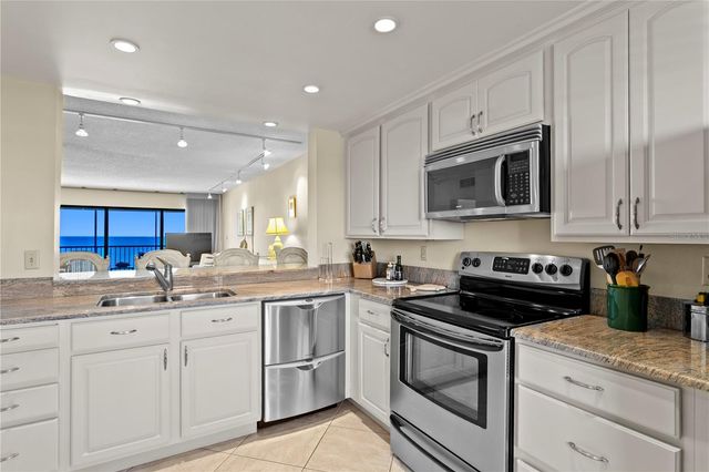 14950 GULF BOULEVARD 906, Madeira Beach, FL 33708