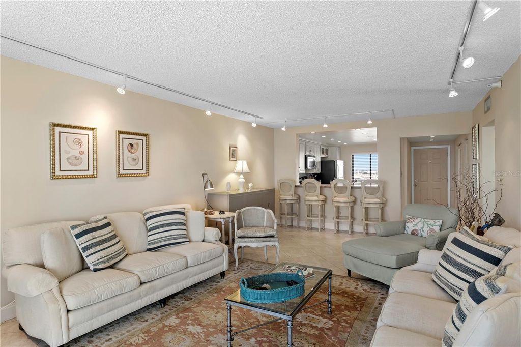 Image 13 of property listing at 14950 GULF BOULEVARD 906, Madeira Beach, FL 33708