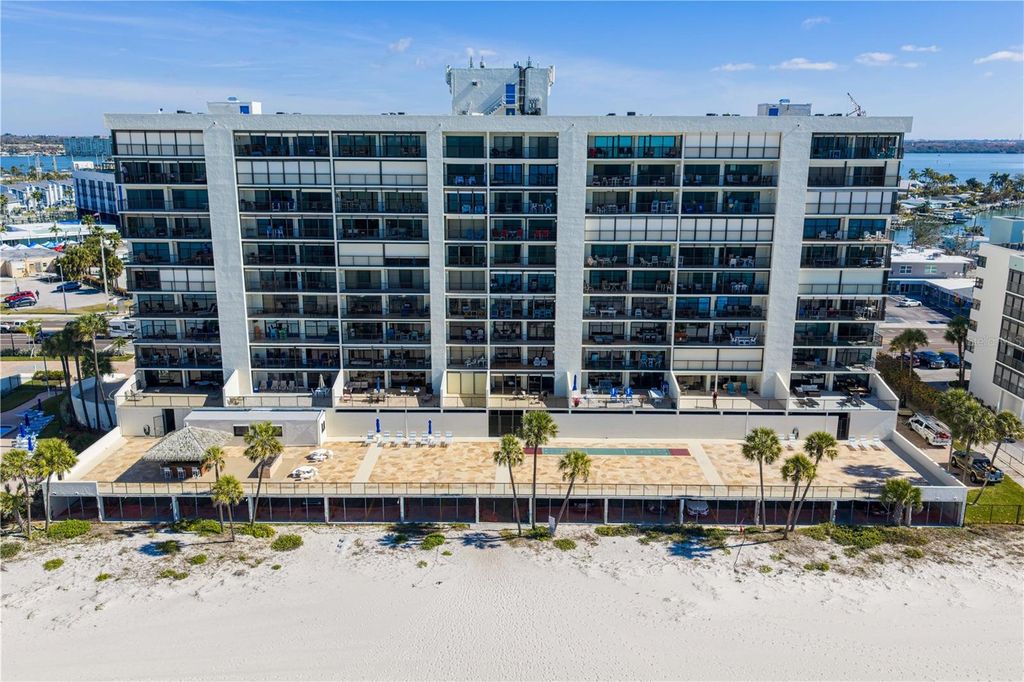 Image 46 of property listing at 14950 GULF BOULEVARD 906, Madeira Beach, FL 33708