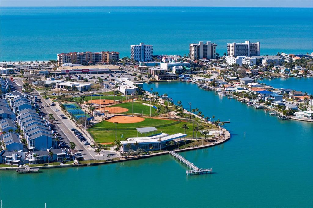 Image 55 of property listing at 14950 GULF BOULEVARD 906, Madeira Beach, FL 33708