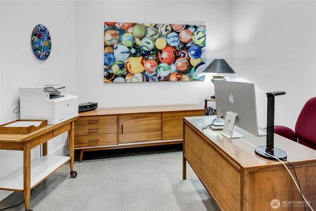7560 86th Avenue SE, Mercer Island, WA 98040