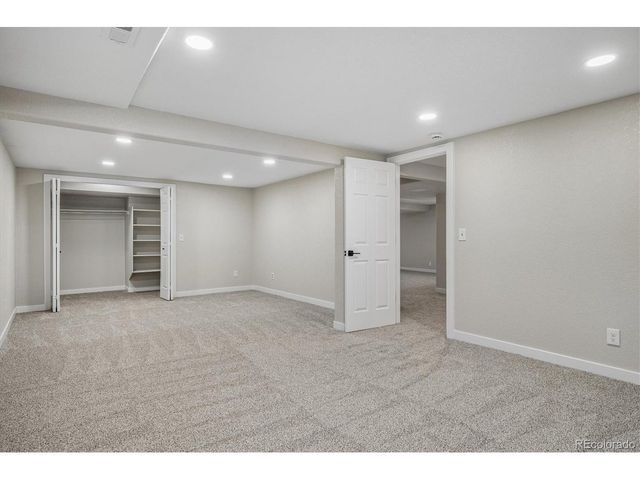 10138 W Roxbury Ave, Littleton, CO 80127