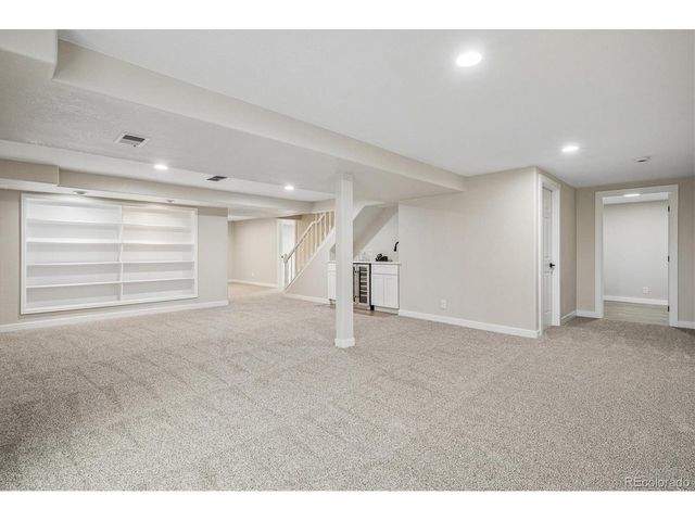 10138 W Roxbury Ave, Littleton, CO 80127