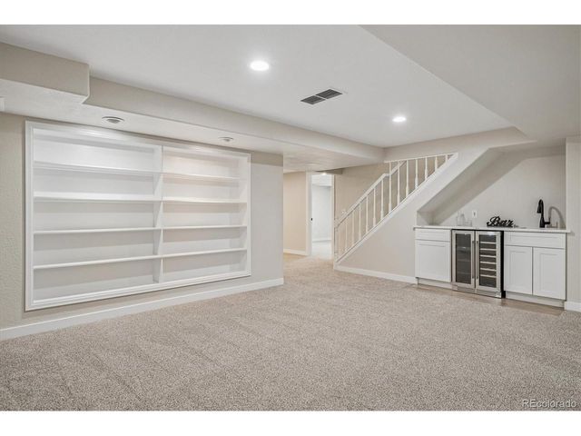 10138 W Roxbury Ave, Littleton, CO 80127