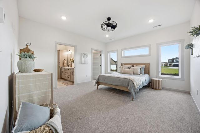 4757 11th Street W, West Fargo, ND 58078