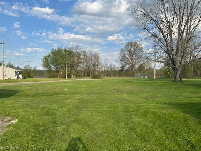 1171 Doris Drive, Hubbard, OH 44425