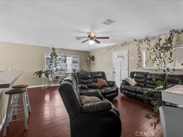 41041 Via Halcon, Temecula, CA 92591