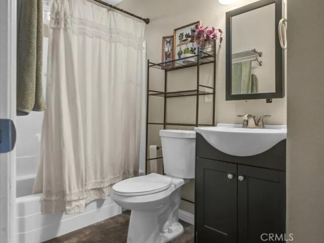 41041 Via Halcon, Temecula, CA 92591
