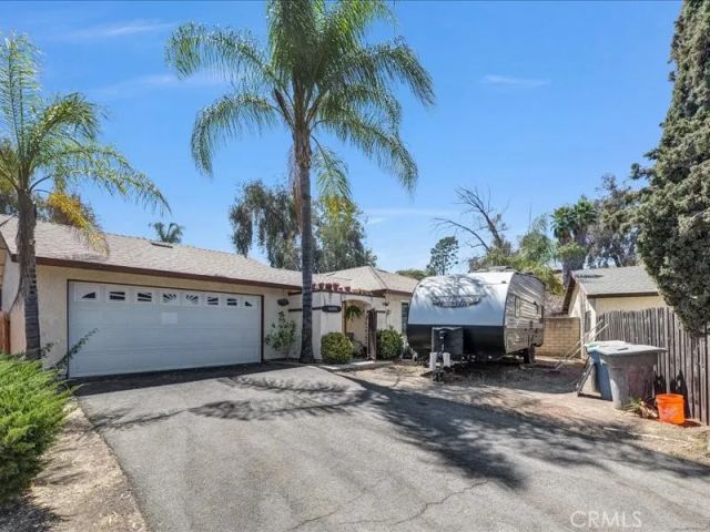 41041 Via Halcon, Temecula, CA 92591