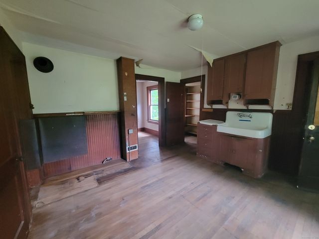44 Wells Road, Granby, CT 06035