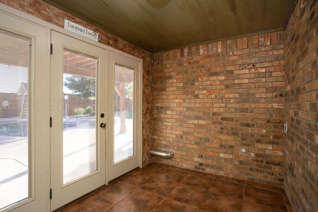 9900 MYATT Drive, Amarillo, TX 79119