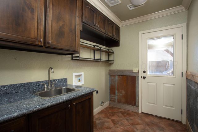 9900 MYATT Drive, Amarillo, TX 79119