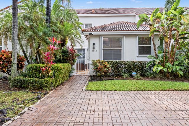 1545 Seagrape Way 1545, Hollywood, FL 33019