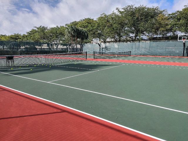 1545 Seagrape Way 1545, Hollywood, FL 33019