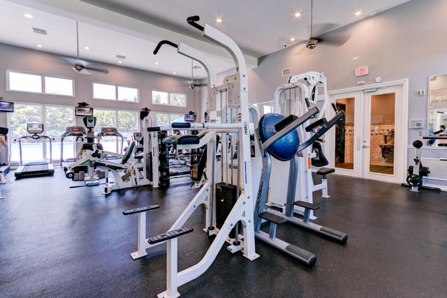 1545 Seagrape Way 1545, Hollywood, FL 33019