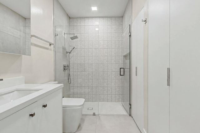 1545 Seagrape Way 1545, Hollywood, FL 33019