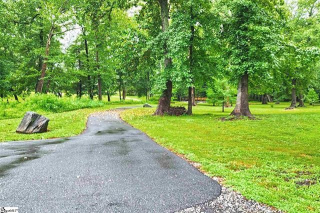 14 Park Vista Way, Greenville, SC 29617