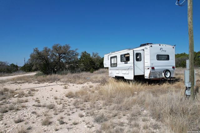 2197 Sd 45340, Rocksprings, TX 78880