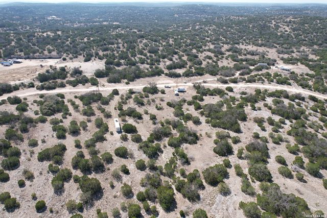 2197 Sd 45340, Rocksprings, TX 78880