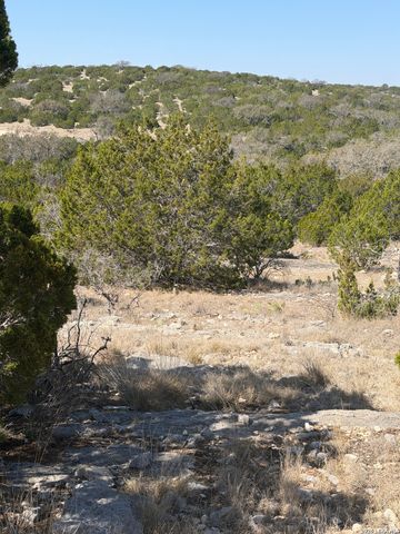 2197 Sd 45340, Rocksprings, TX 78880