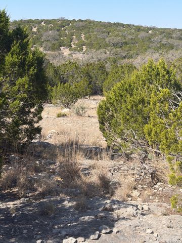 2197 Sd 45340, Rocksprings, TX 78880