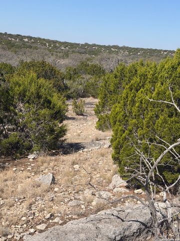 2197 Sd 45340, Rocksprings, TX 78880