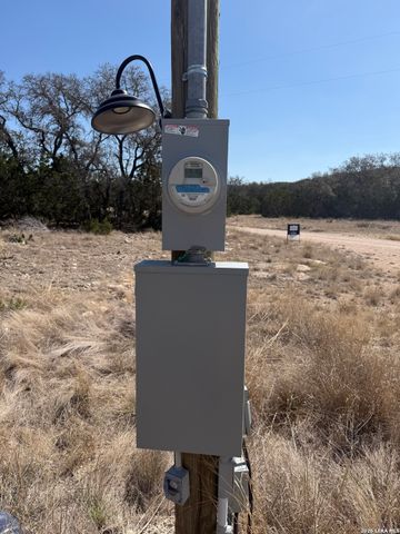 2197 Sd 45340, Rocksprings, TX 78880