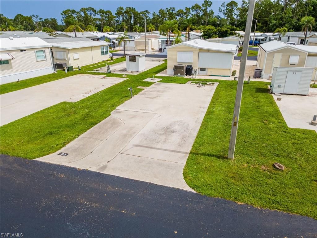 40 La Fonda LN, NORTH FORT MYERS, FL 33903 — photo 3