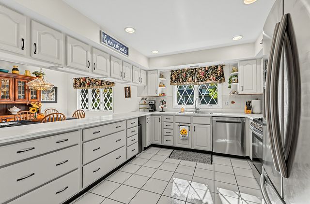 25012 W Mary Lane, Plainfield, IL 60586