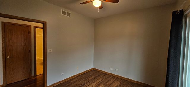 1036 Woodview Court 1036, Aurora, IL 60502