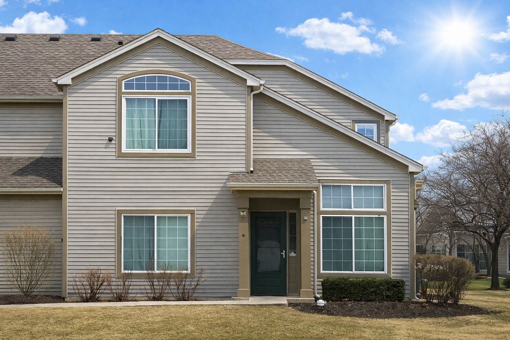 1036 Woodview Court 1036, Aurora, IL 60502