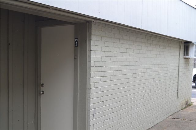 4212 Old College Road 7, Bryan, TX 77801