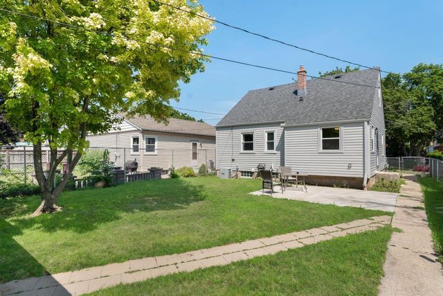 3609 N 78th STREET, Milwaukee, WI 53222