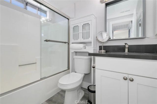 3500 S Greenville B2, Santa Ana, CA 92704