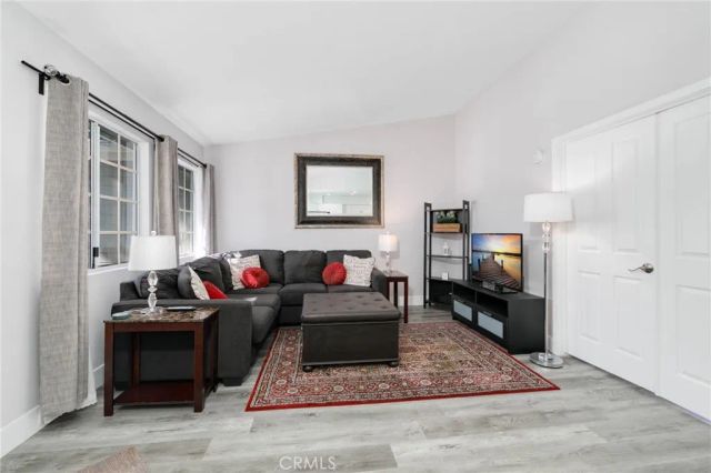 3500 S Greenville B2, Santa Ana, CA 92704