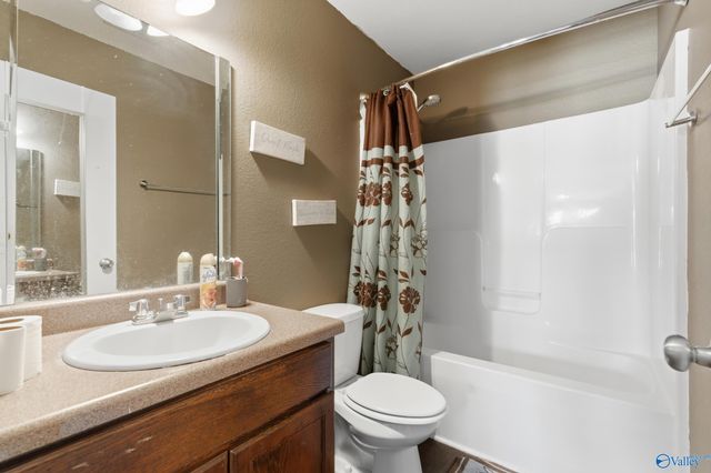 212 Whitestone Drive, Huntsville, AL 35810