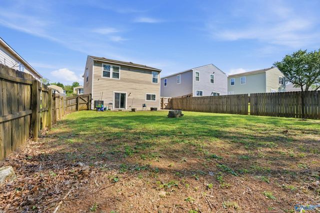 212 Whitestone Drive, Huntsville, AL 35810