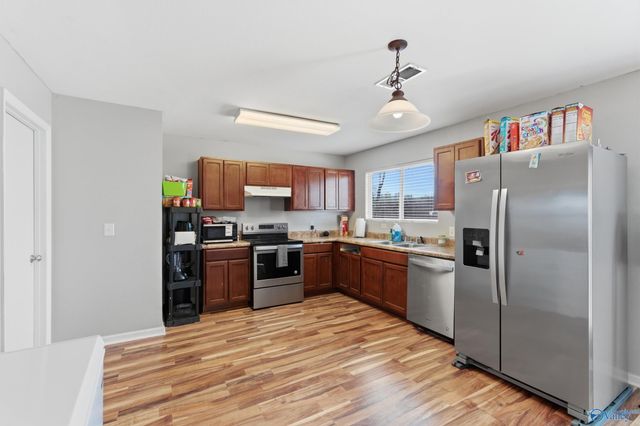 212 Whitestone Drive, Huntsville, AL 35810