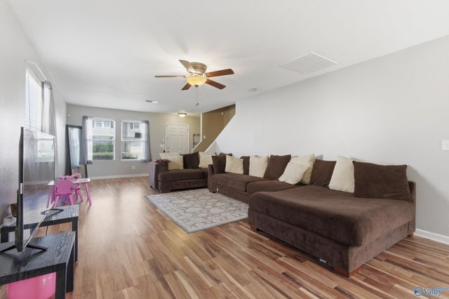 212 Whitestone Drive, Huntsville, AL 35810